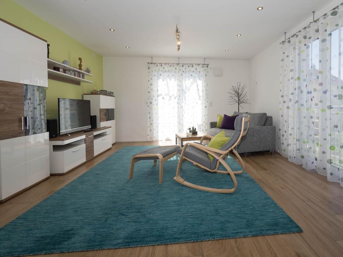 16Lilien Apartmentwohnung Waiblingen  Exteriör bild