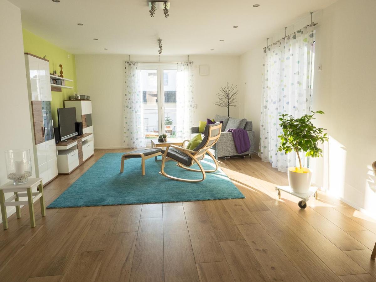 16Lilien Apartmentwohnung Waiblingen  Exteriör bild