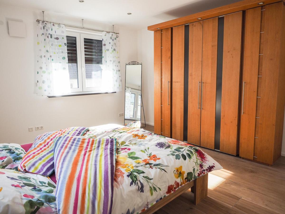 16Lilien Apartmentwohnung Waiblingen  Exteriör bild